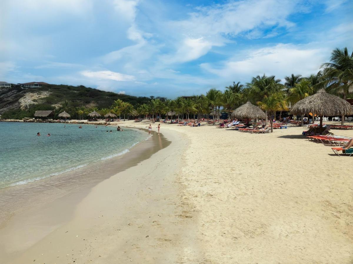 Blue Bay BEACH Villa Azure Esterno foto